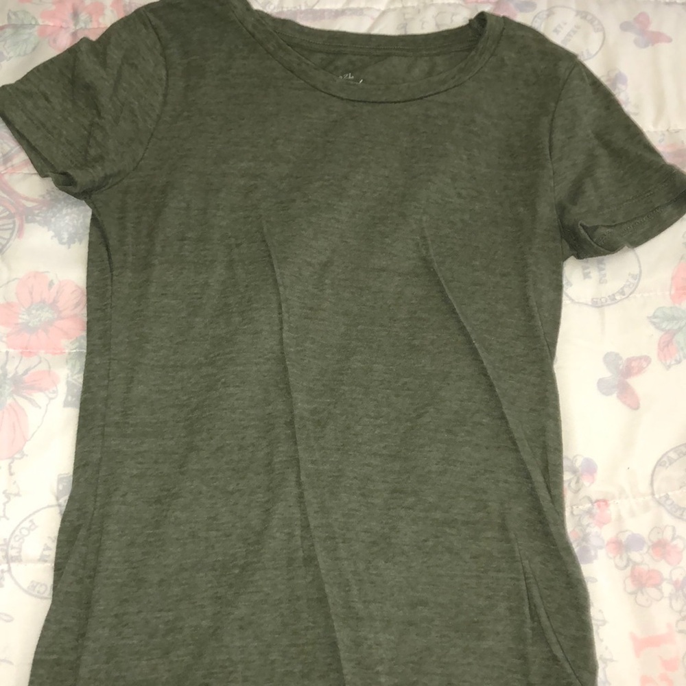 Olive green short sleeve shirt